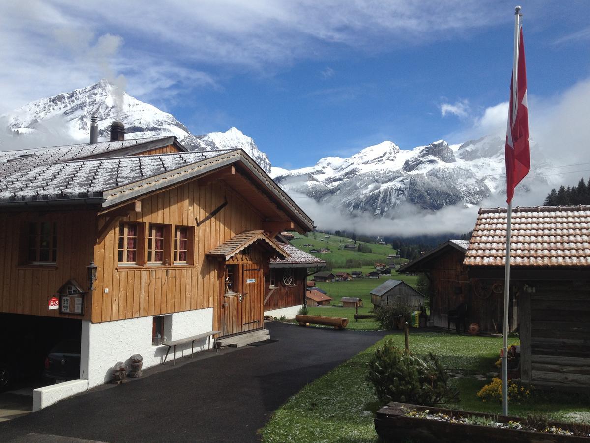 Gaesslihof Bed and Breakfast Gstaad Exterior foto